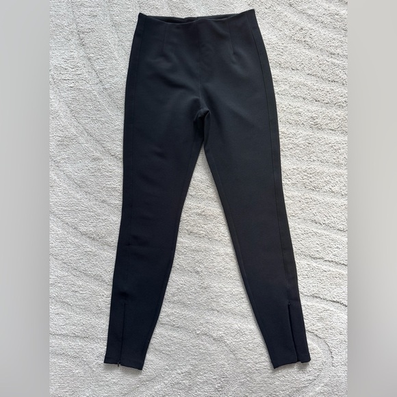H&M Black High Waist Ribbed Pants with Zipper Detail at Ankles - Picture 1 of 6